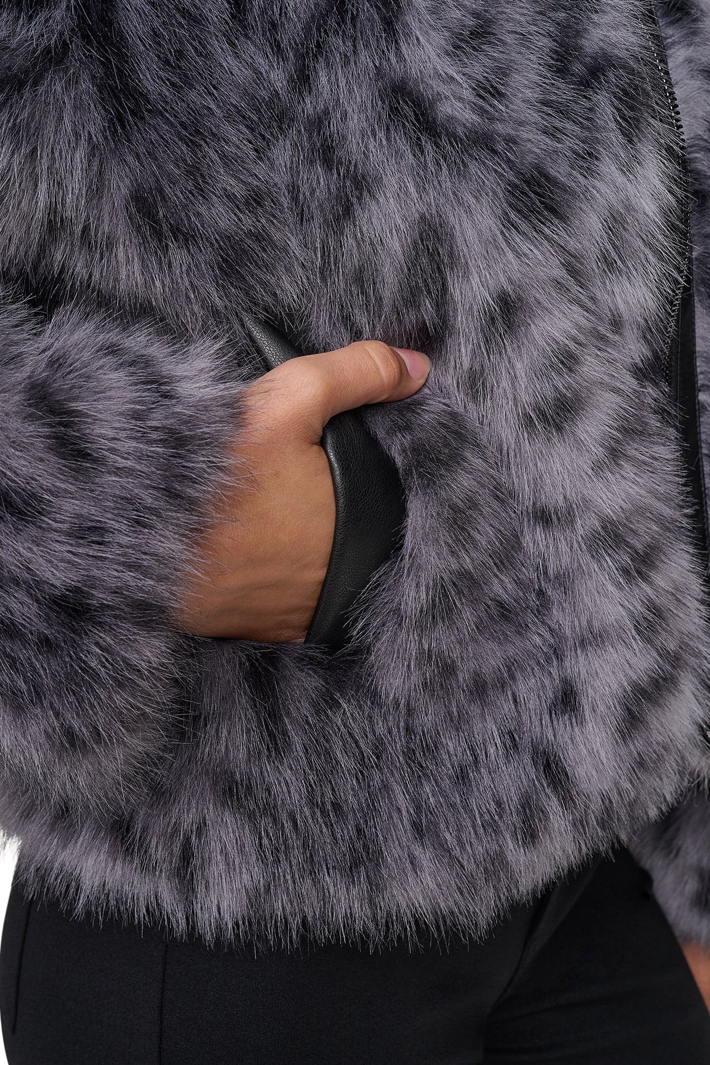 FAUX FUR ANIMAL PRINT JACKET angle 9
