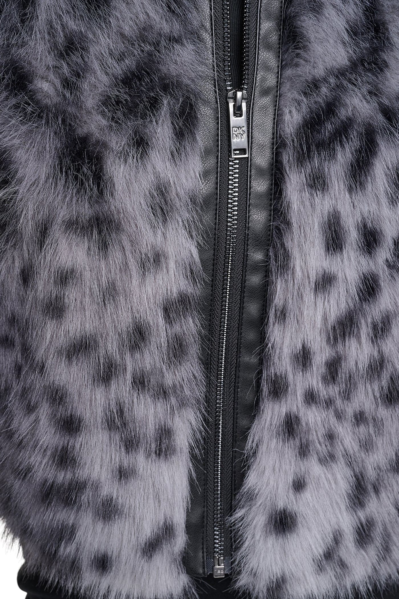 FAUX FUR ANIMAL PRINT JACKET angle 8