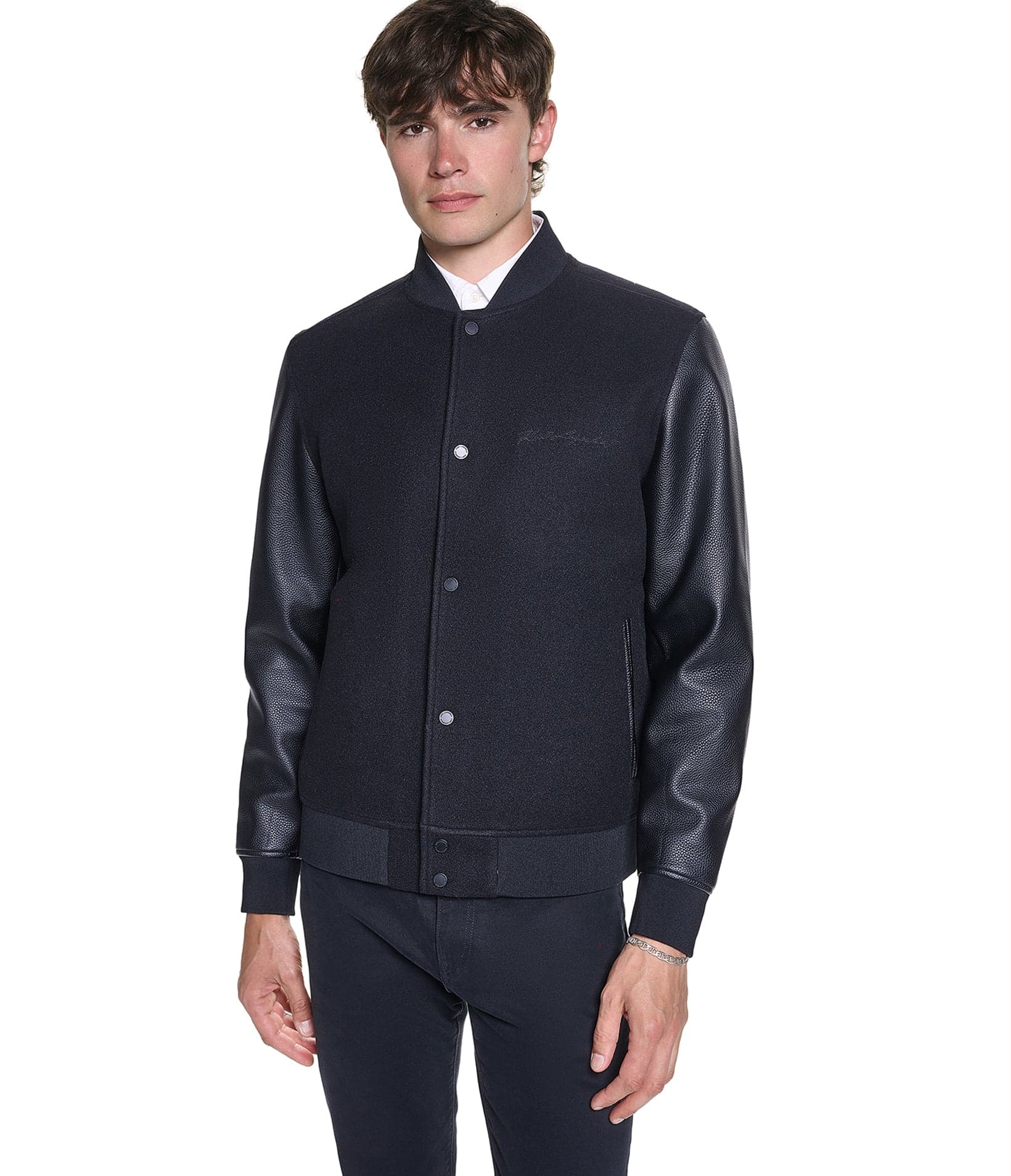 SIGNATURE BOMBER in Black
