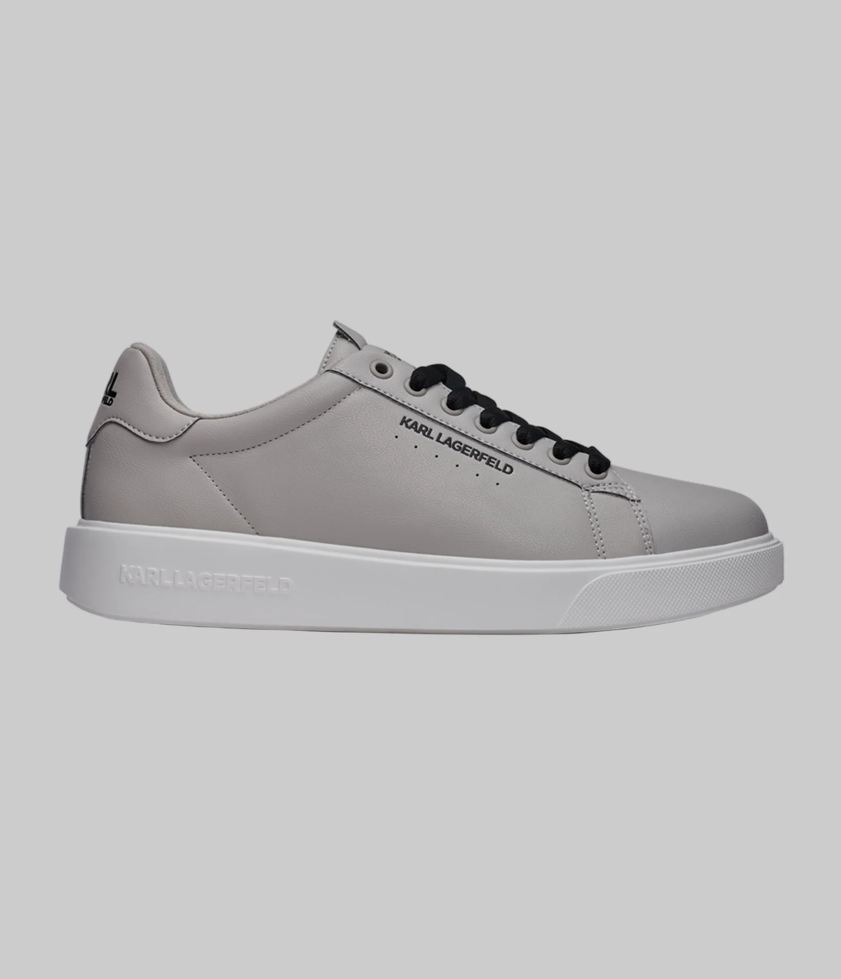 LACE UP SNEAKER WITH SIDE LOGO in Beige