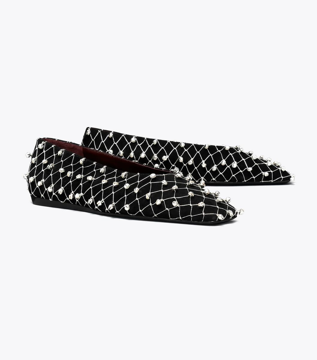 Bell Flat in PERFECT BLACK