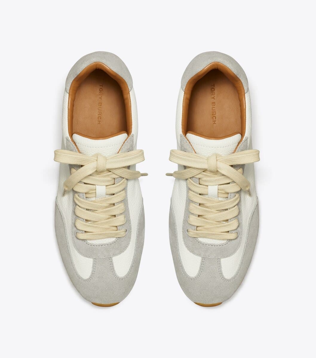 Field Sneaker angle 5