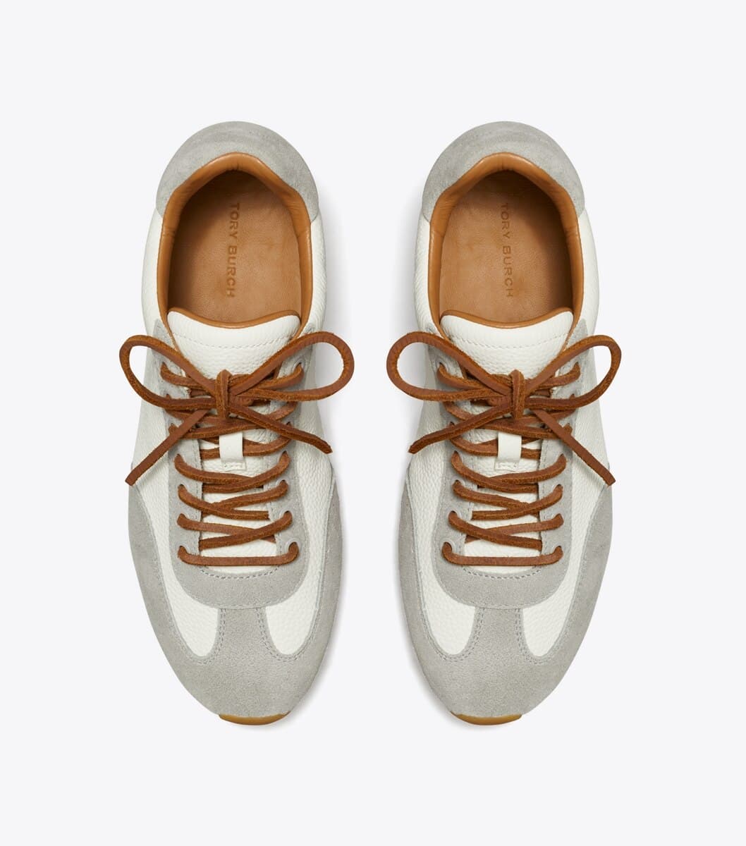 Field Sneaker angle 4