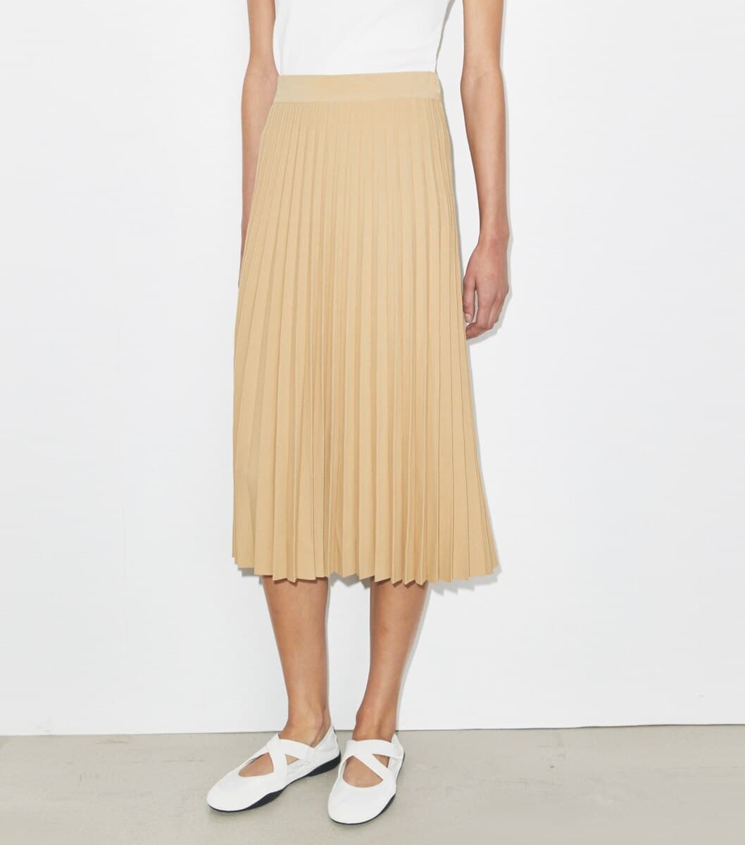 Pleated Viscose Skirt angle 4