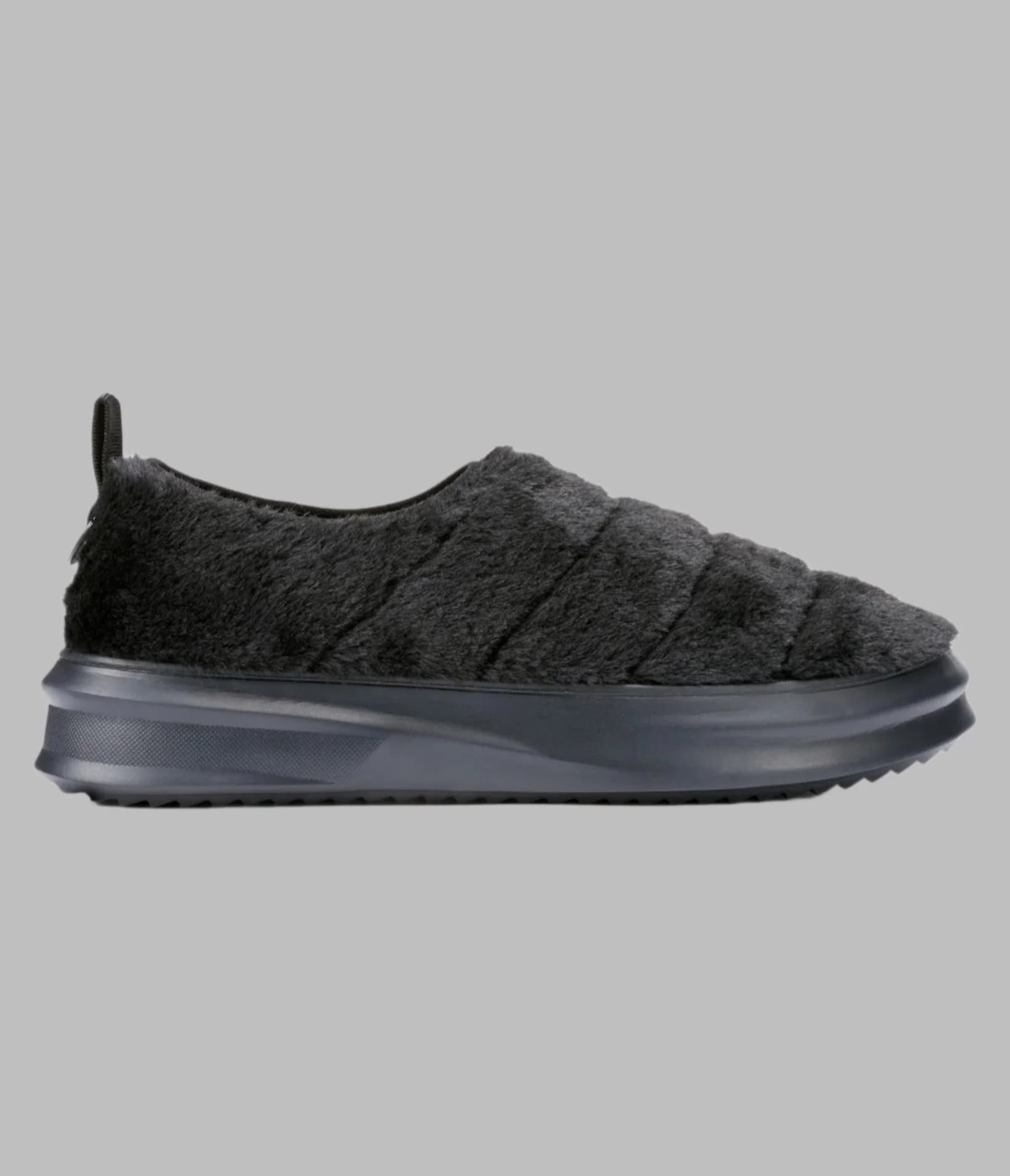 MEN'S FUR LINED SLIP ON SNEAKER in Black
